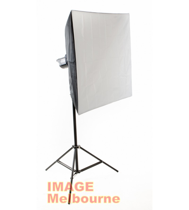 40 x 40cm square Bowens, Elinchrom or Universal softbox, double diffused